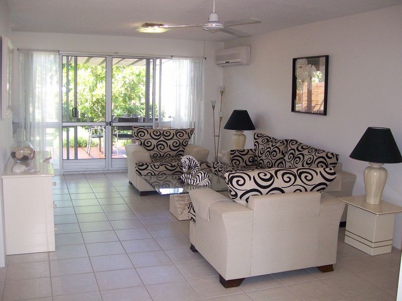 Sandstone Point QLD 4511