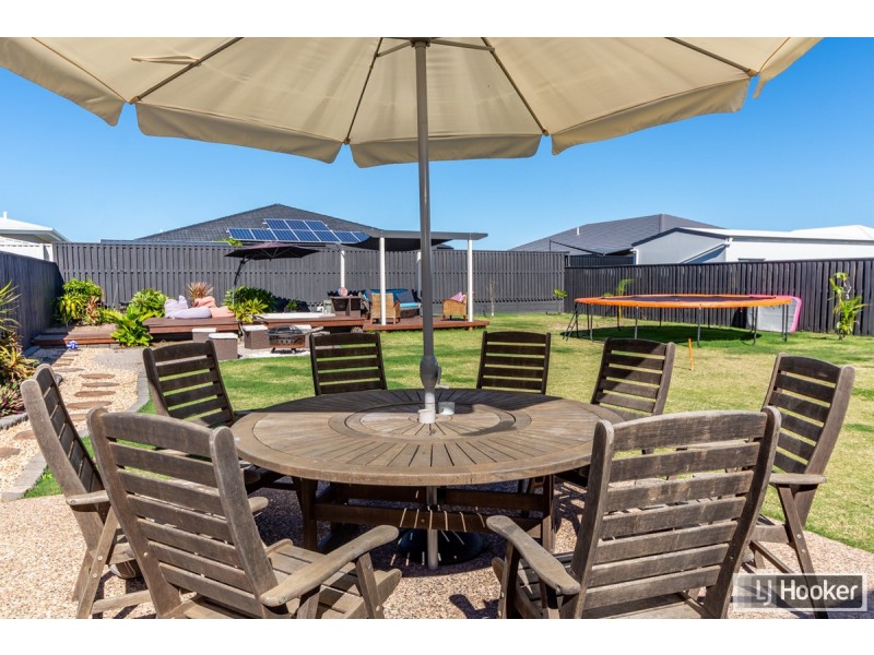 50 Caraway Crescent, Banksia Beach QLD 4507