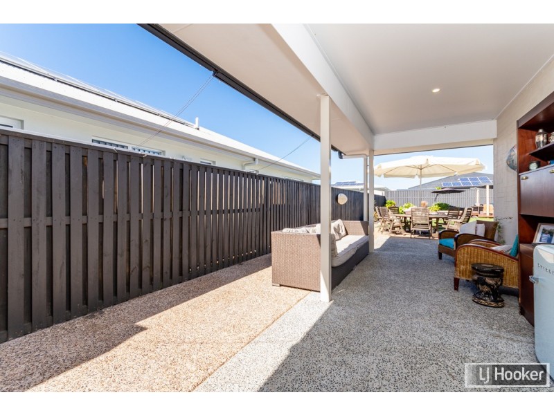 50 Caraway Crescent, Banksia Beach QLD 4507
