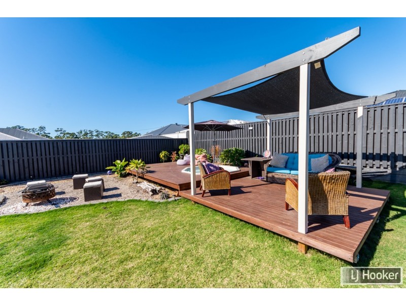 50 Caraway Crescent, Banksia Beach QLD 4507