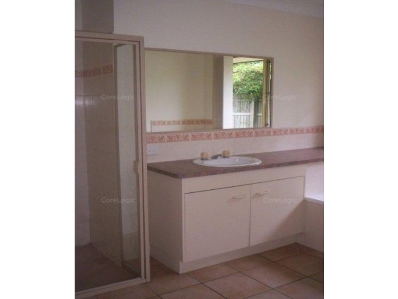 103 Avon Avenue, Banksia Beach QLD 4507