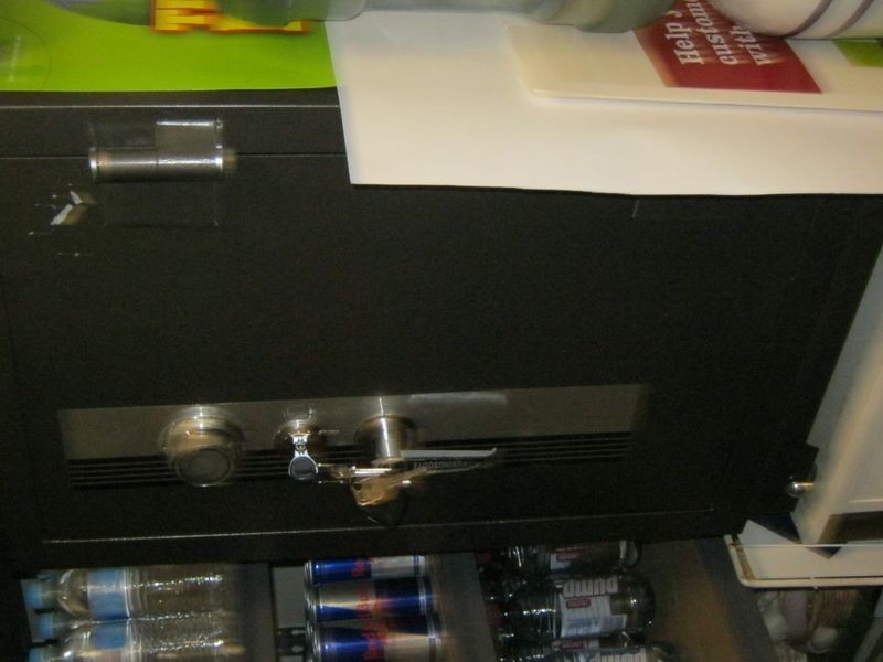 4-5/1 Regina Avenue, Ningi QLD 4511