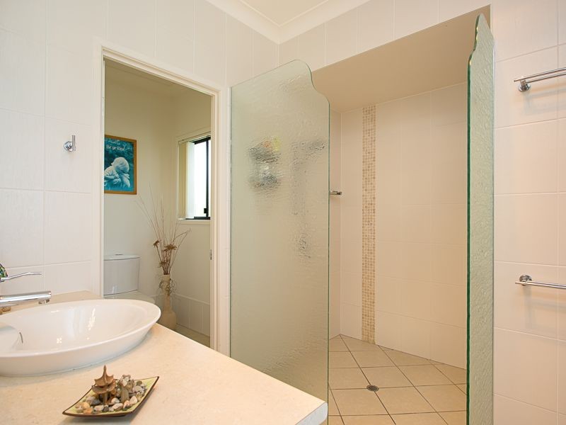 11 Botany Crescent, Bribie Island QLD 4507