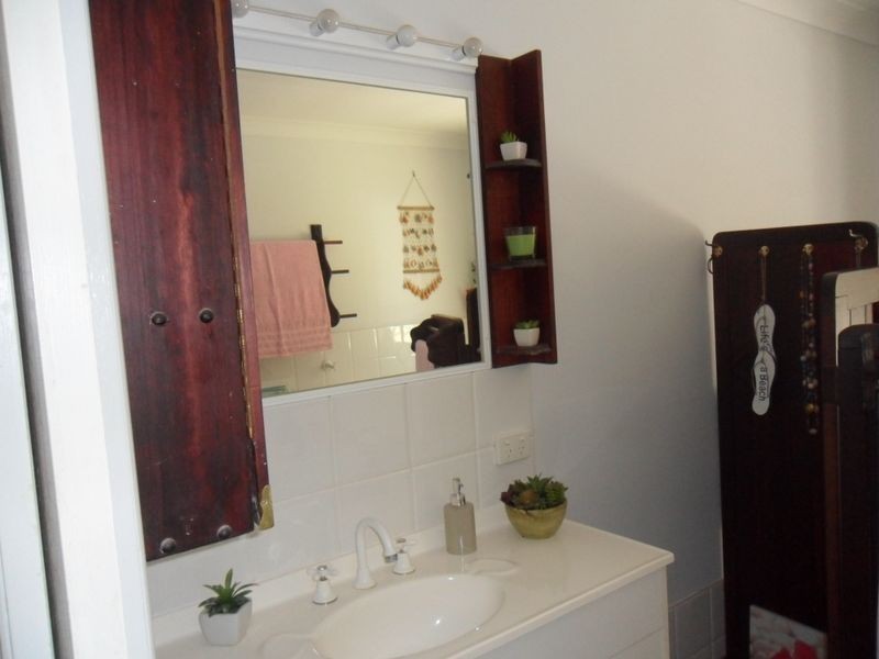 10 Nulu Street, Bribie Island QLD 4507