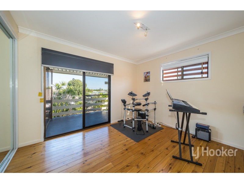 5 Hazell Avenue, Banksia Beach QLD 4507
