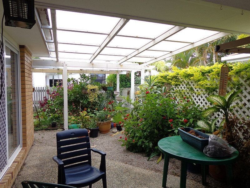 2/9 Botany Crescent, Bribie Island QLD 4507