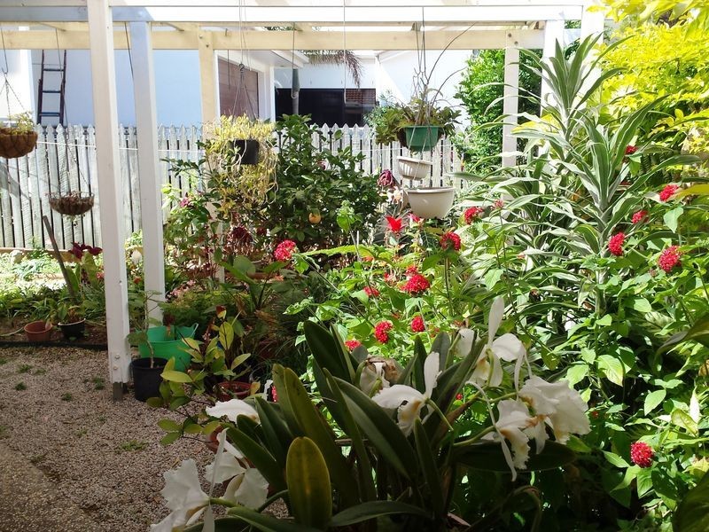 2/9 Botany Crescent, Bribie Island QLD 4507