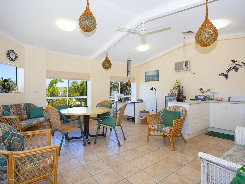 1/9 Botany Crescent, Bribie Island QLD 4507