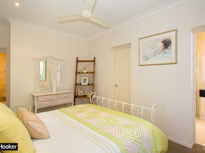 4/35 Queen Street, Bribie Island QLD 4507