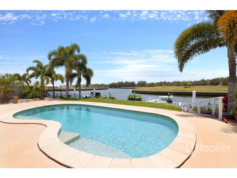 15 The Landing, Banksia Beach QLD 4507