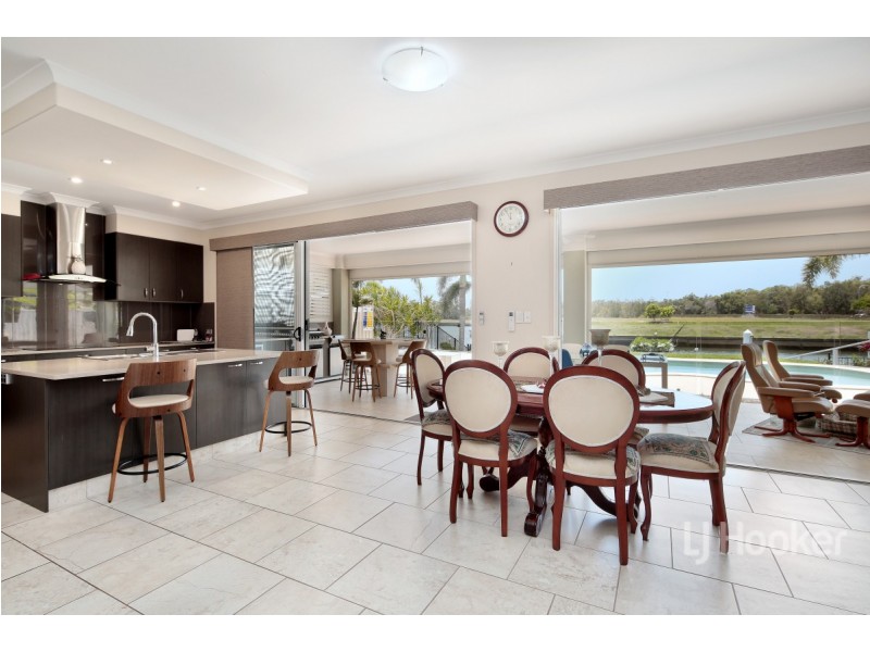 15 The Landing, Banksia Beach QLD 4507
