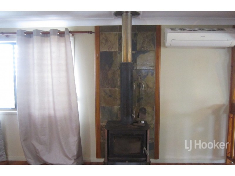 77 Sunderland Drive, Banksia Beach QLD 4507