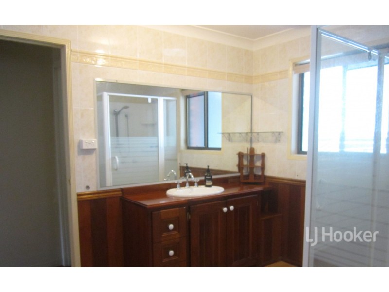 77 Sunderland Drive, Banksia Beach QLD 4507