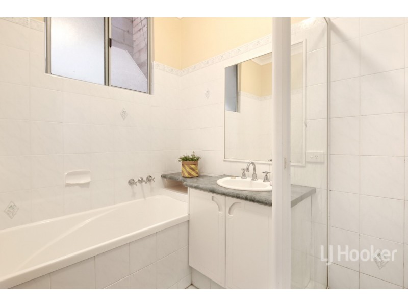 10/18-22 Jacana Avenue, Woorim QLD 4507