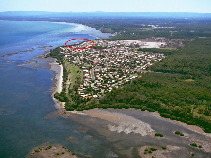 12 Sunbrite Court, Sandstone Point QLD 4511