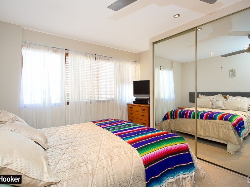 21/10B Spinnaker Drive, Sandstone Point QLD 4511
