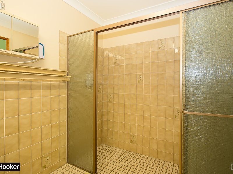 2 Azalea Drive, Bribie Island QLD 4507