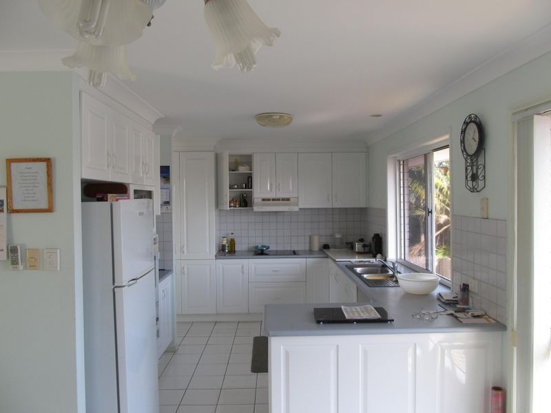 3 Pacific Drive, Bribie Island QLD 4507