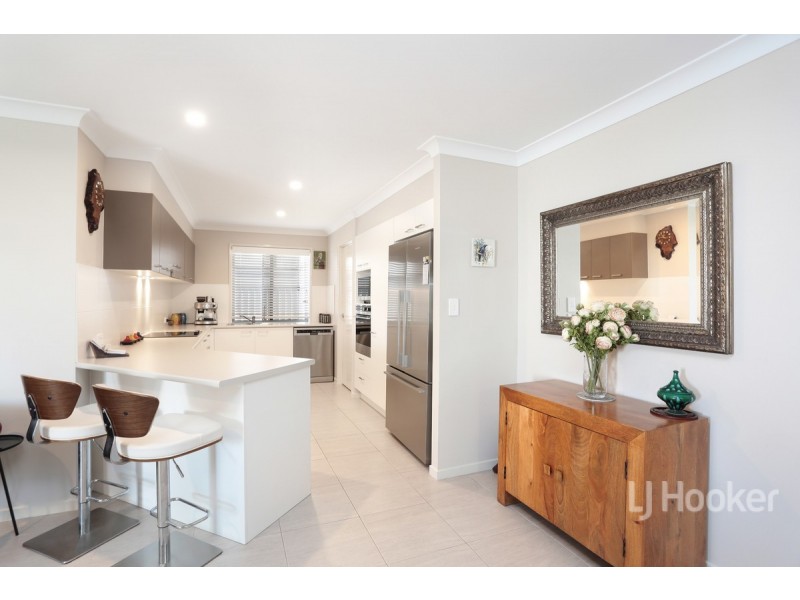 32 Herring Street, Bongaree QLD 4507