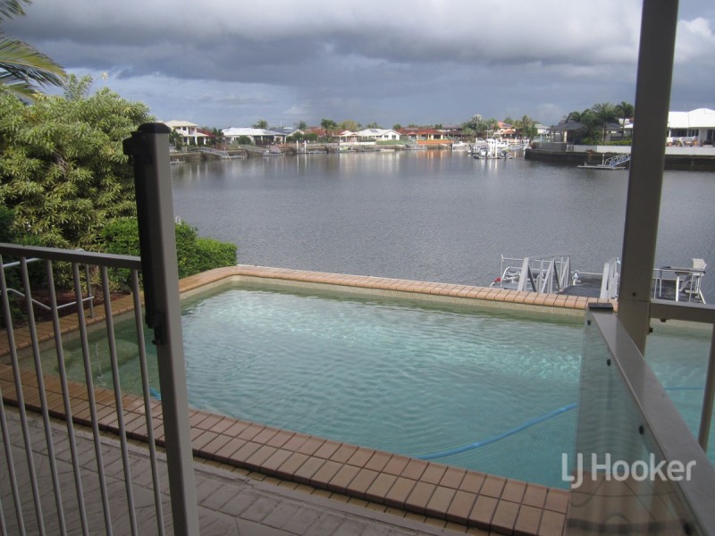 31 Dugong Crescent, Banksia Beach QLD 4507