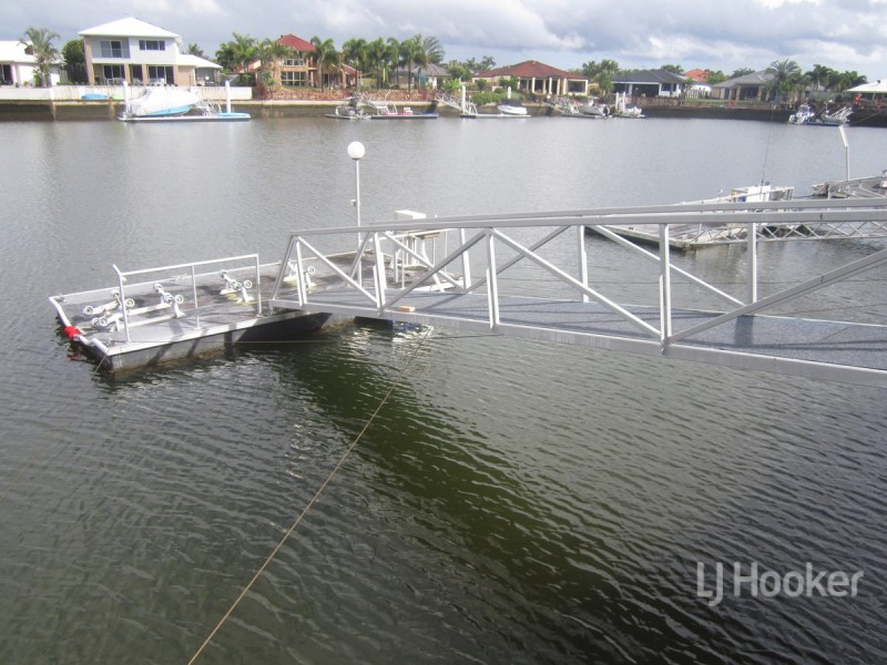 31 Dugong Crescent, Banksia Beach QLD 4507