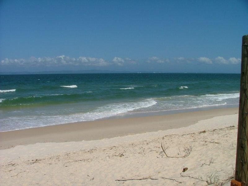 42 Brookes Crescent, Bribie Island QLD 4507