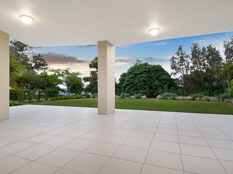 Sandstone Point QLD 4511