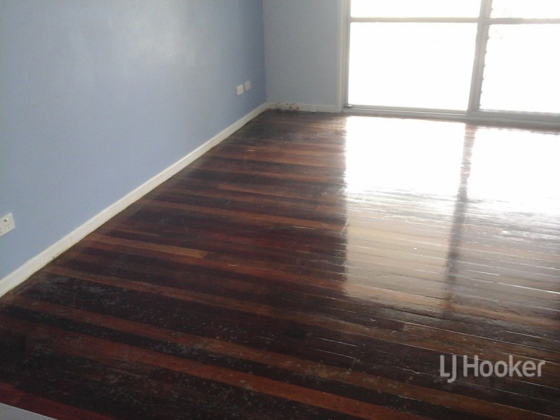 83 Bishop Road, Beachmere QLD 4510