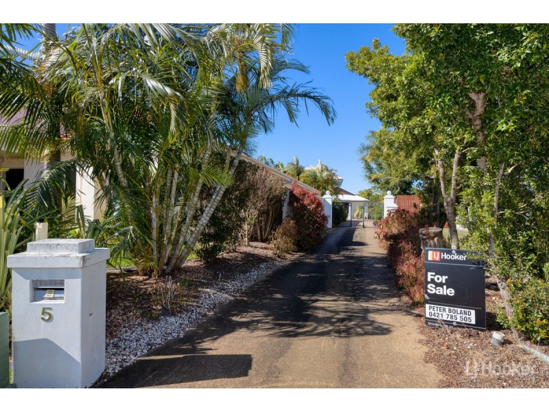 5 Seaside Drive, Banksia Beach QLD 4507