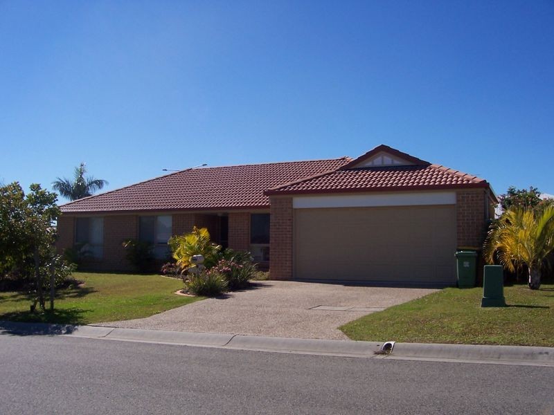 Sandstone Point QLD 4511