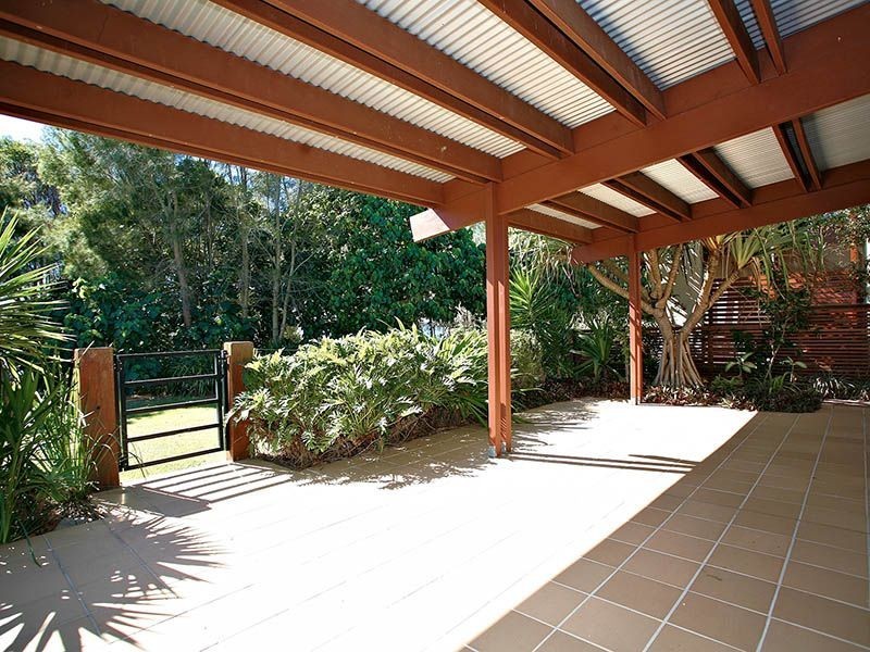 Sandstone Point QLD 4511