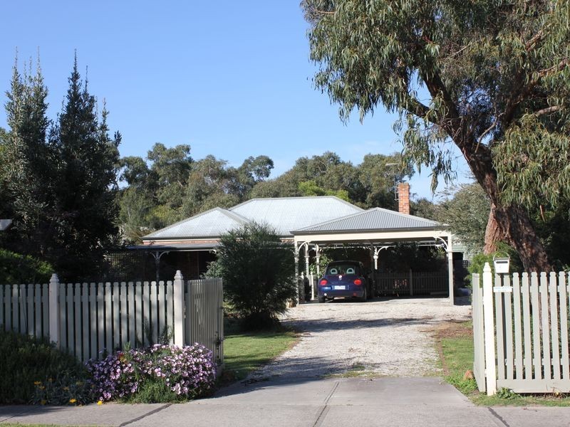 6 Derham Street, Pearcedale VIC 3912