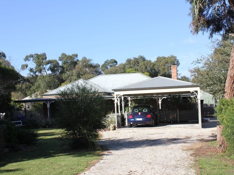 6 Derham Street, Pearcedale VIC 3912