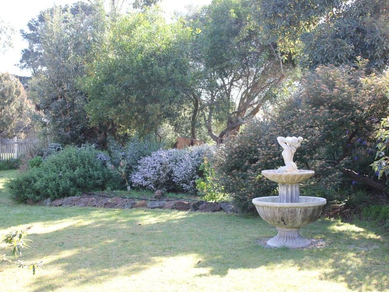 6 Derham Street, Pearcedale VIC 3912