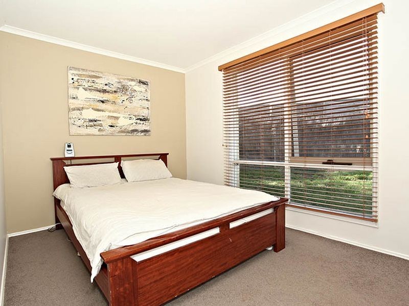 5 Domino Court, Somerville VIC 3912