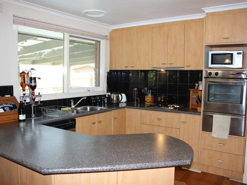 7 Kestrel Court, Baxter VIC 3911