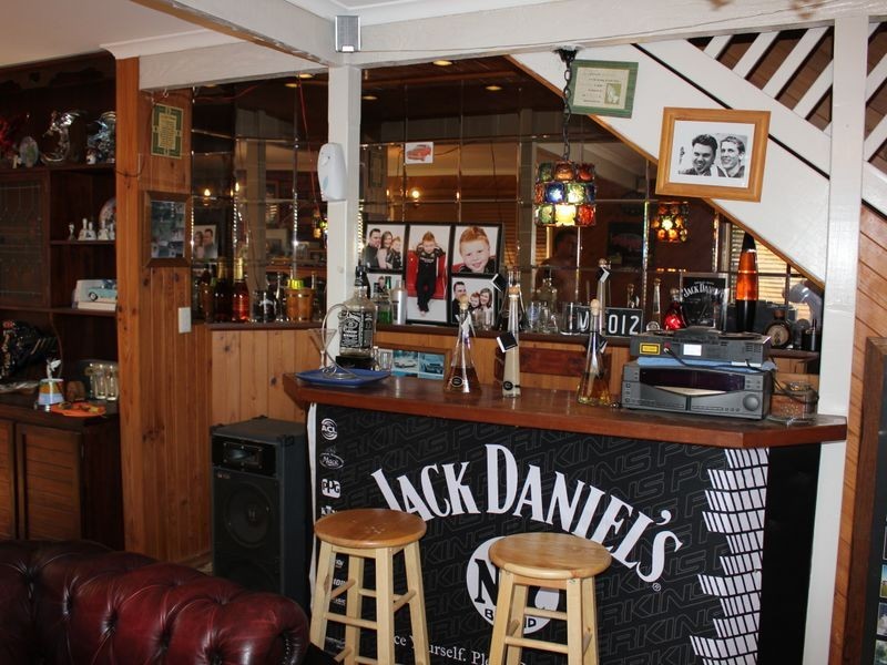 2 Lillian Street, Cranbourne VIC 3977