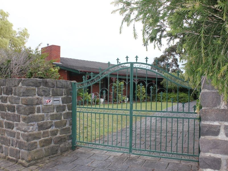 24 Bettina Street, Tyabb VIC 3913