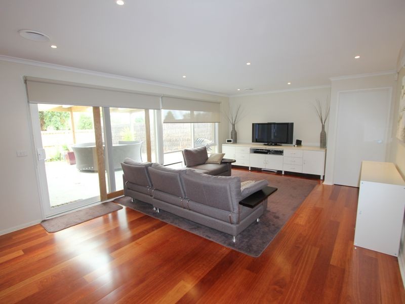 29 Clarendon Drive, Somerville VIC 3912