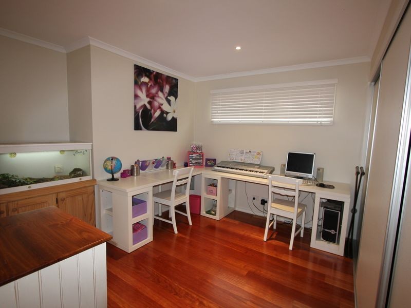 29 Clarendon Drive, Somerville VIC 3912