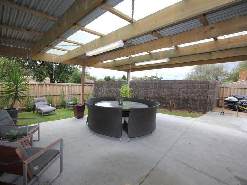 29 Clarendon Drive, Somerville VIC 3912