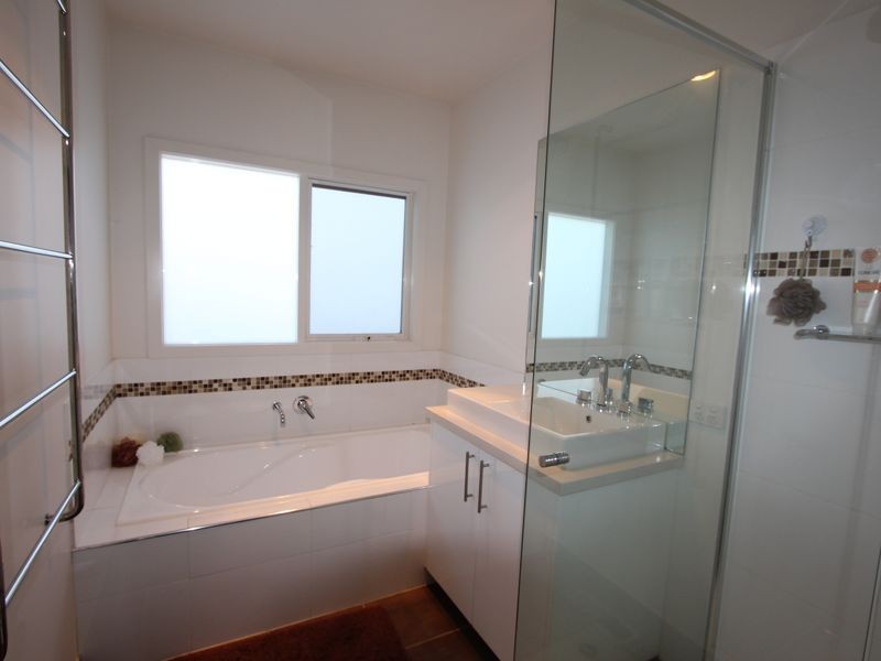18 Dominic Mews, Somerville VIC 3912