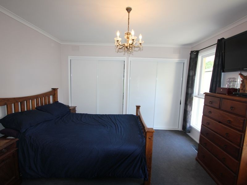 22 Sullivan Drive, Somerville VIC 3912