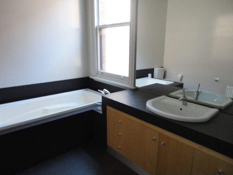 184 Beaconsfield Parade, Middle Park VIC 3206