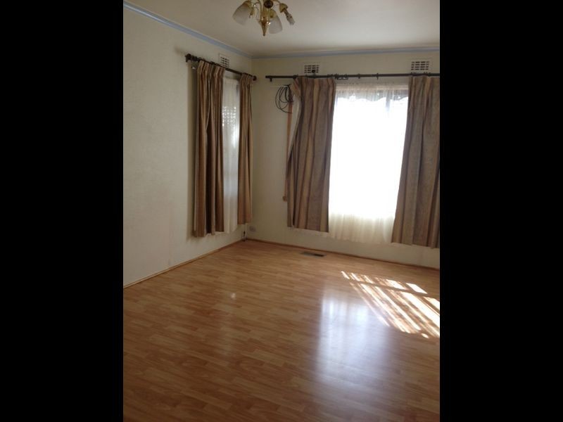 8 Bosquet Street, Maidstone VIC 3012