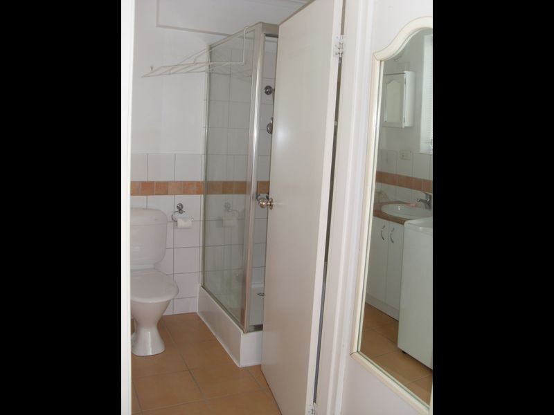 4/11 Nicholson Street, Footscray VIC 3011