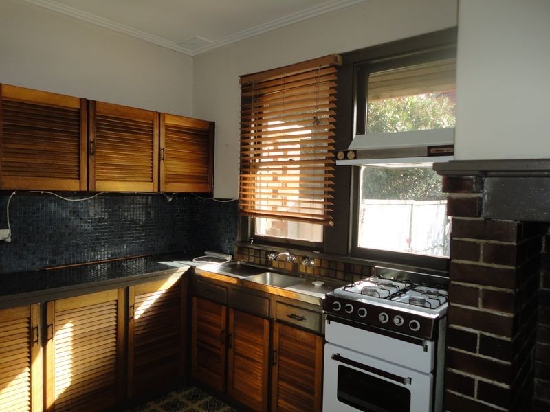 10 Cobrey Street, Sunshine VIC 3020