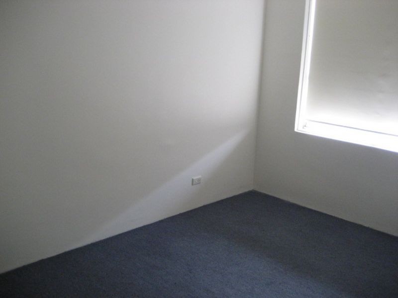 2/8 Burnewang Street, Sunshine VIC 3020