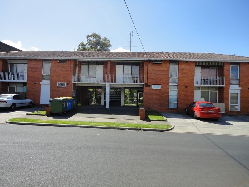 10/109 Creswick Street, Footscray VIC 3011