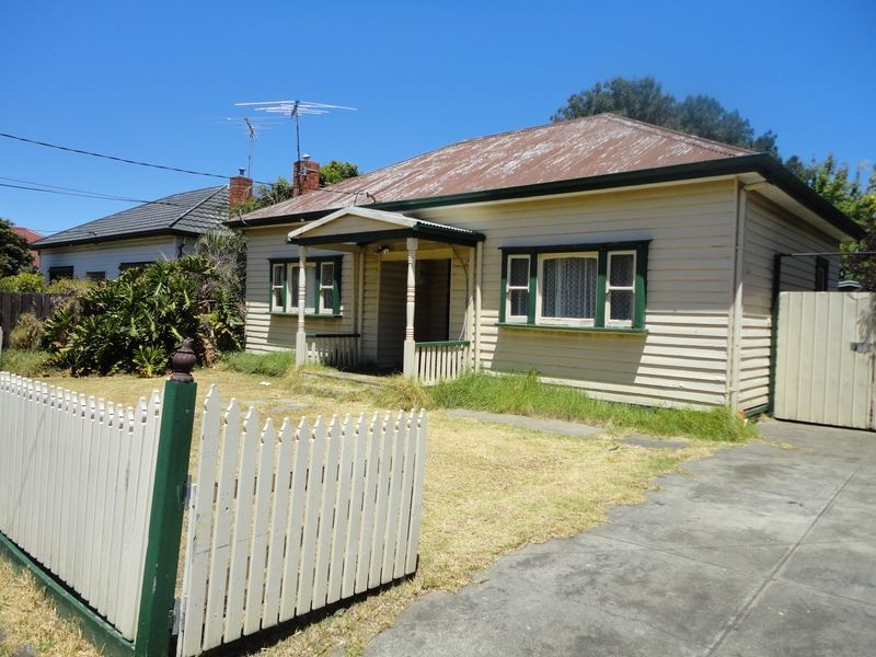 9 Janson Street, Maidstone VIC 3012